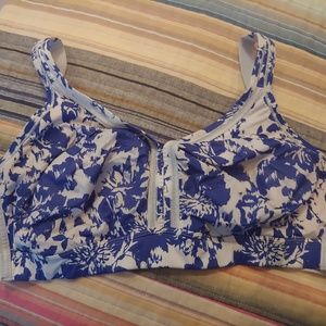 Cacique 42F Wireless Bra